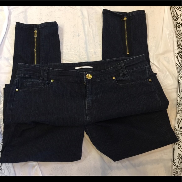 Tahari Denim - 🦋🦋 women’s jeans 🦋🦋